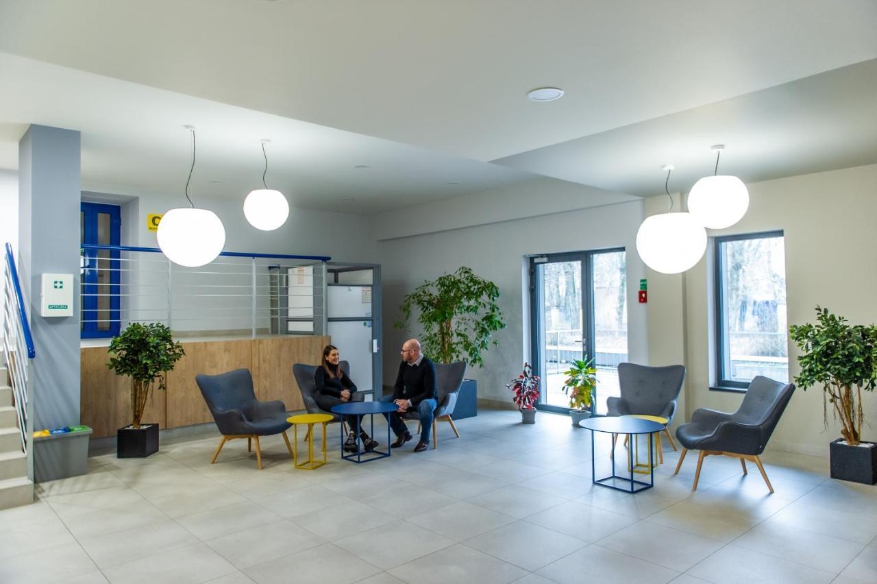 Gosciniec Promus Hotel Забже Екстериор снимка