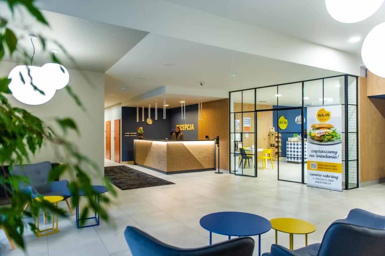 Gosciniec Promus Hotel Забже Екстериор снимка